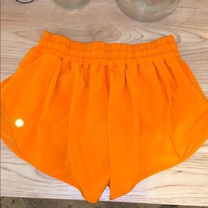 LULULEMON orange hotty hot